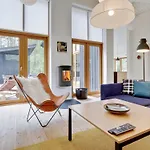 Nuka - 800m From The Sea By Interhome